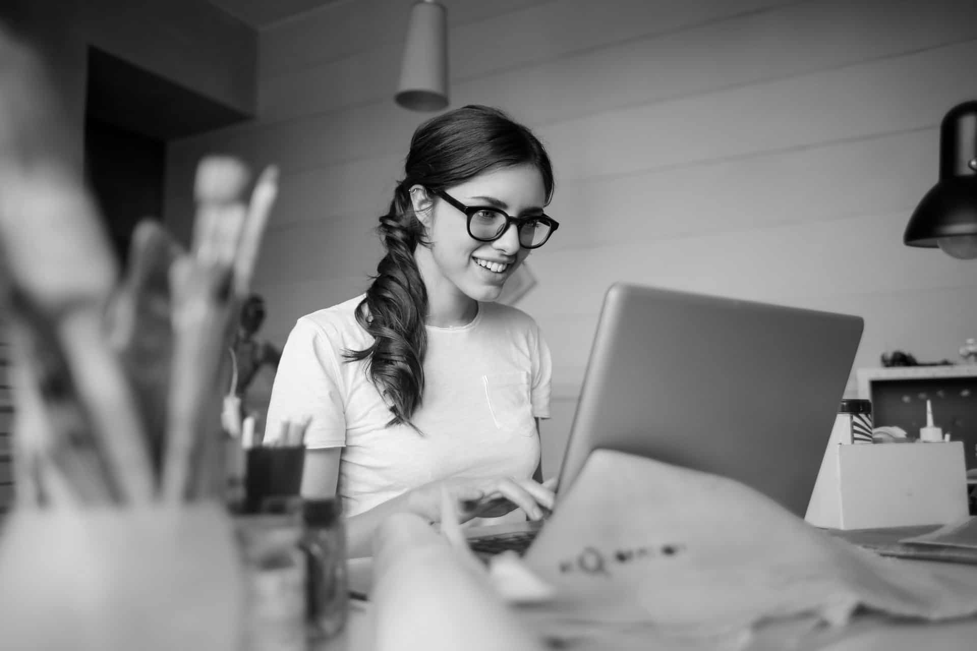 Women start 1800+ new businesses a day, but the wealth gap continues to grow